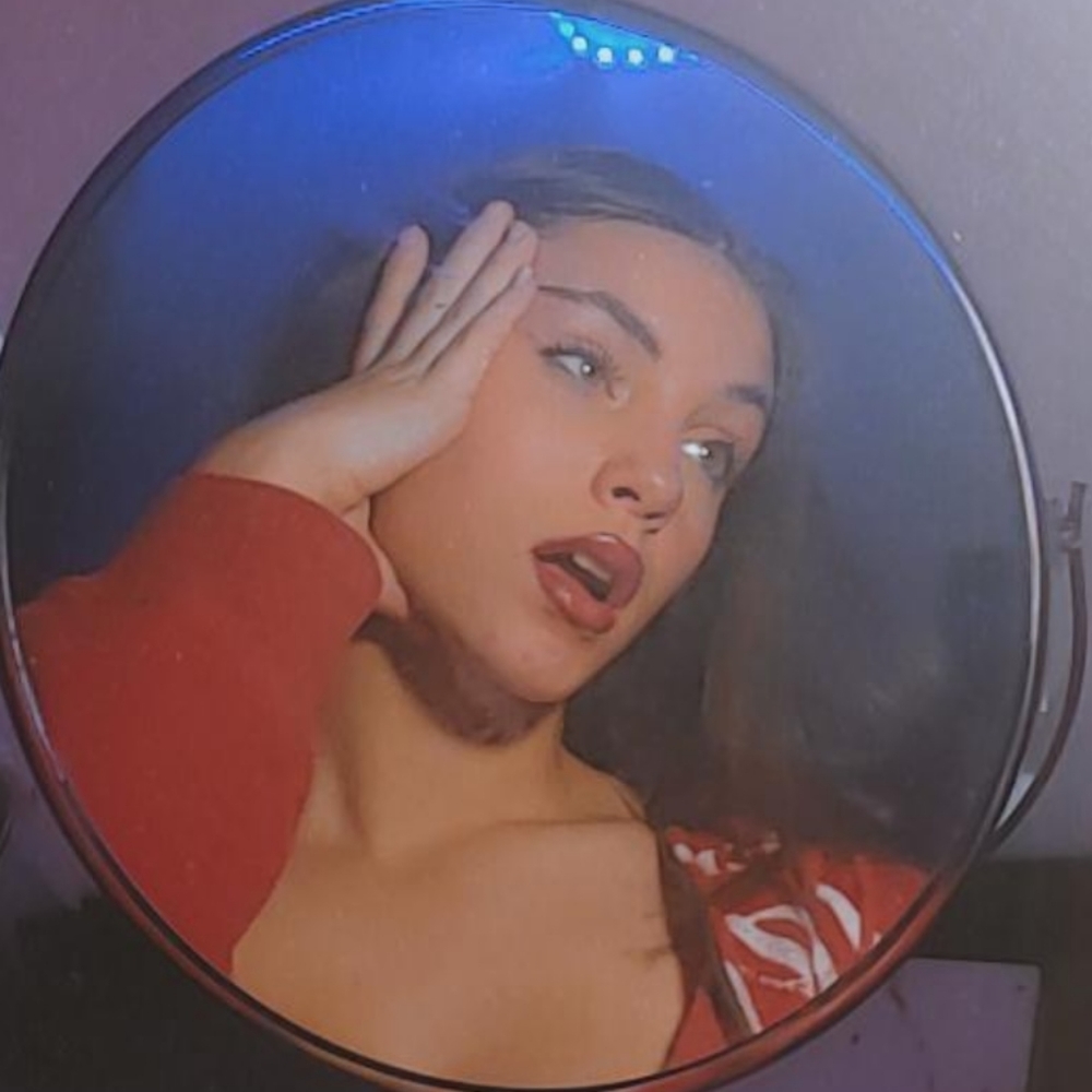 Meet your Posher, Qiana